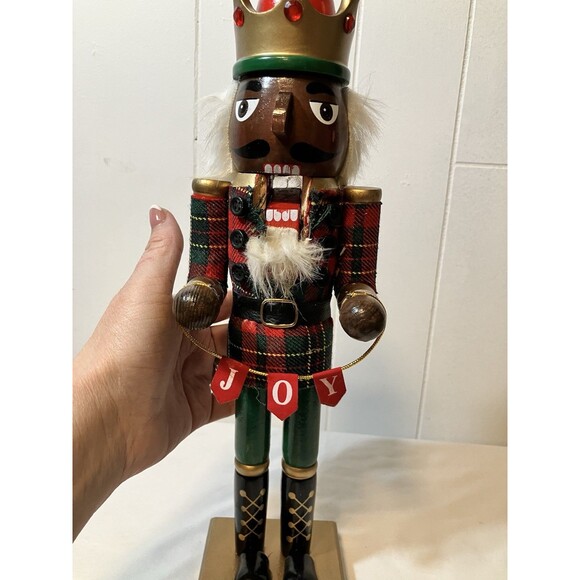 14” Christmas Nutcracker Christmas Holiday Decor Crown Plaid - Read - Picture 6 of 8